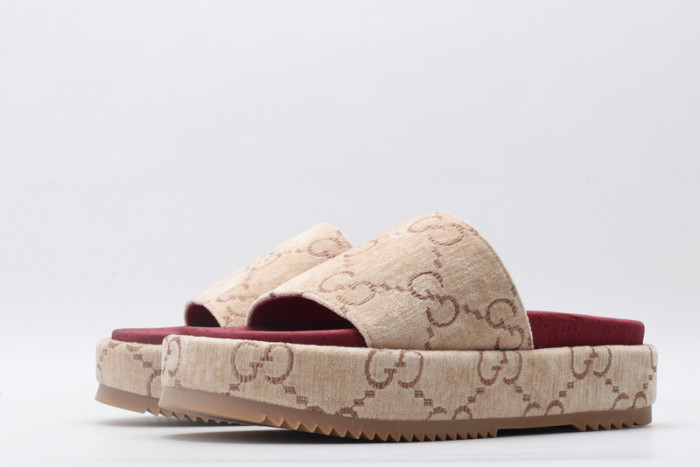 guc sandal