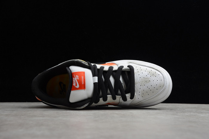 nike sb dunk low roswell raygun white bq6832-101