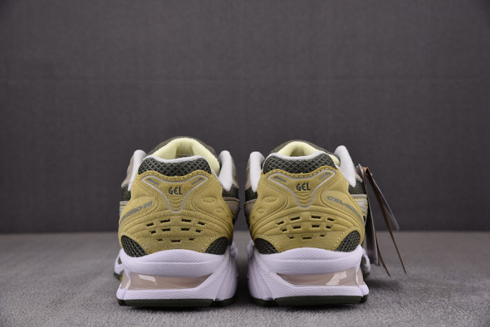 As*ic*s gel kayano 14 