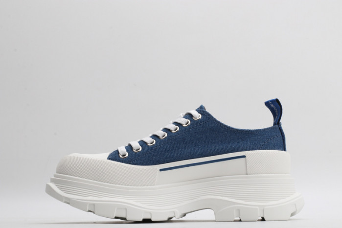 alex mcqu sneakers