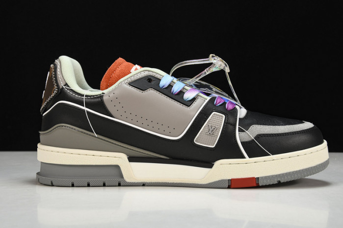 lovt sneaker