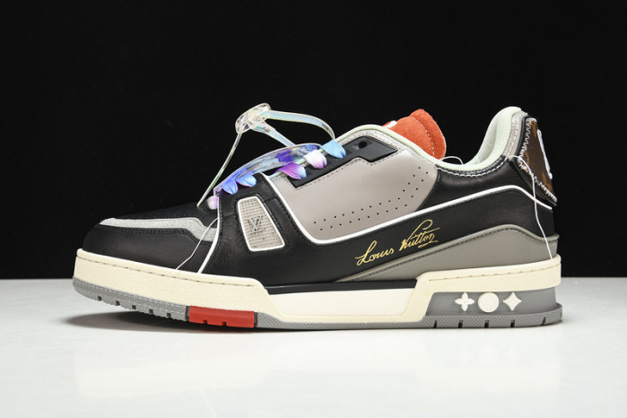 lovt sneaker