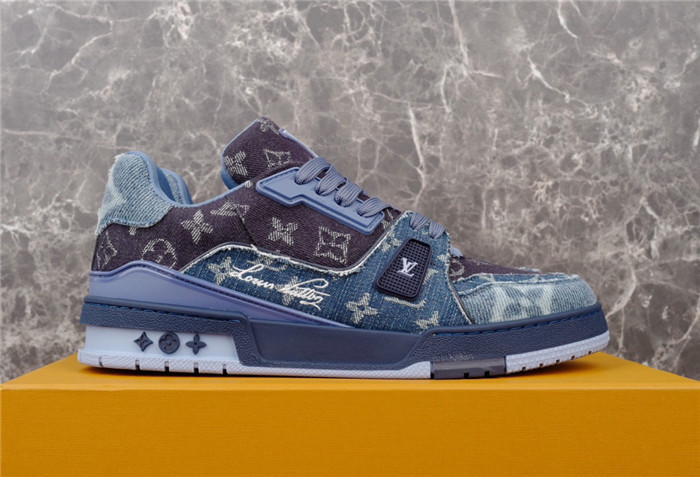 lovt sneaker
