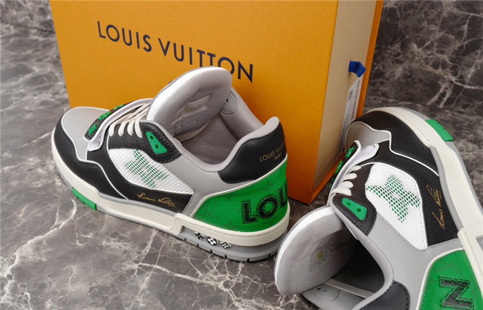 lovt sneaker