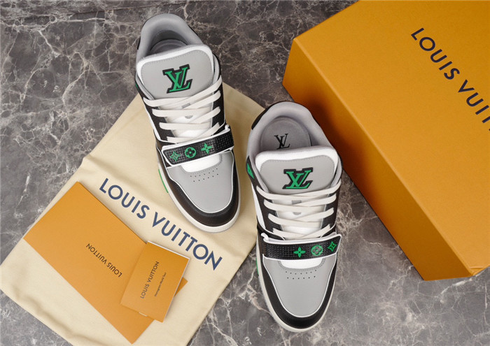 lovt sneaker