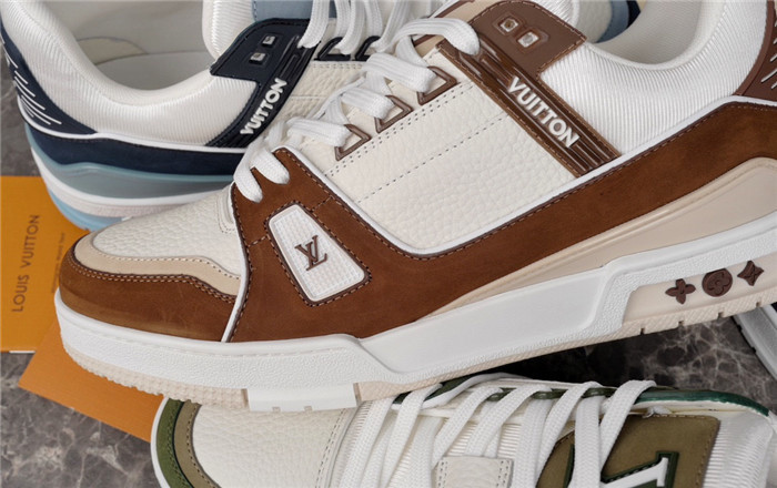 lovt sneaker