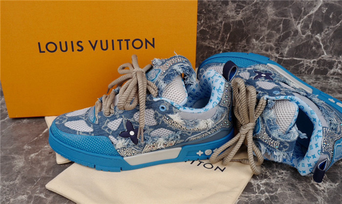 lovt sneaker