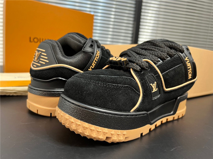 lovt sneaker
