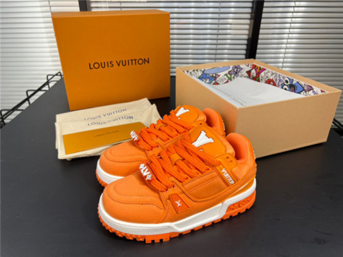 lovt sneaker