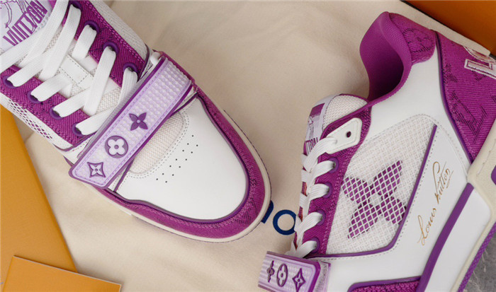 lovt sneaker