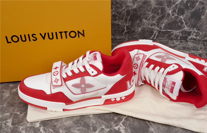 lovt sneaker