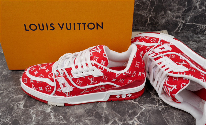 lovt sneaker