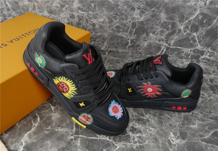 lovt sneaker