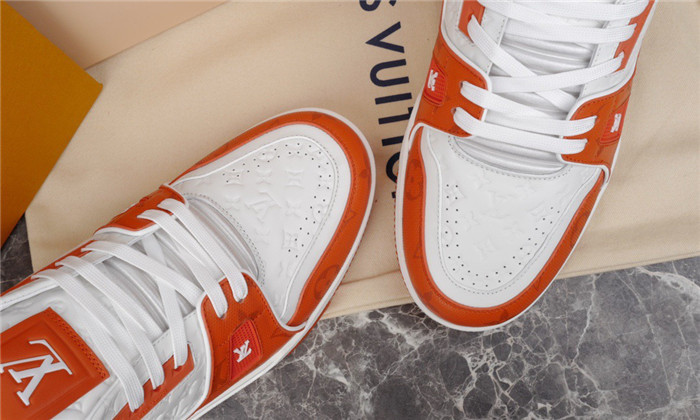 lovt sneaker