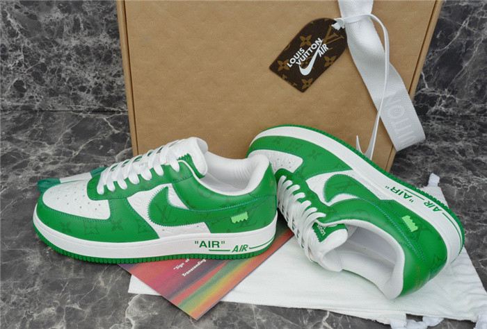 lovt sneaker