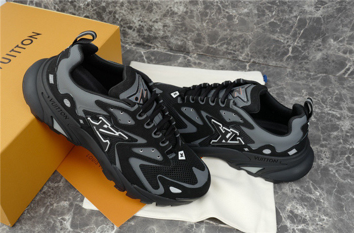 lovt sneaker