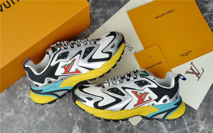 lovt sneaker