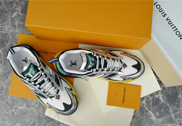 lovt sneaker
