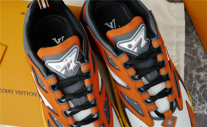 lovt sneaker