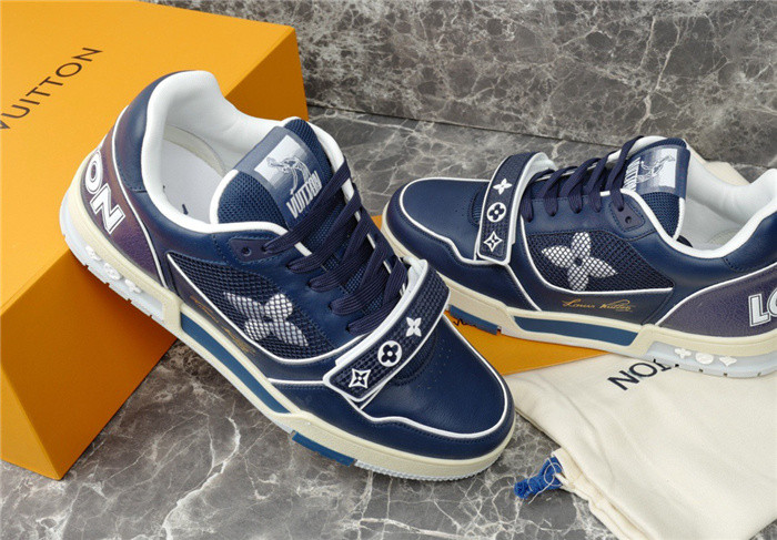 lovt sneaker