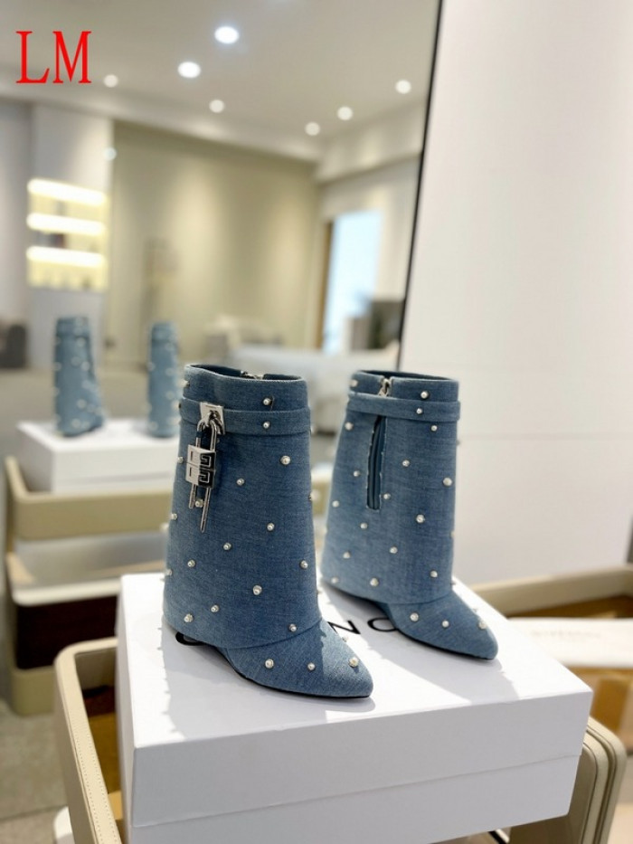 g1vency heel