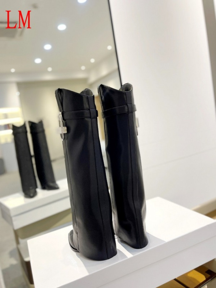 g1vency heel