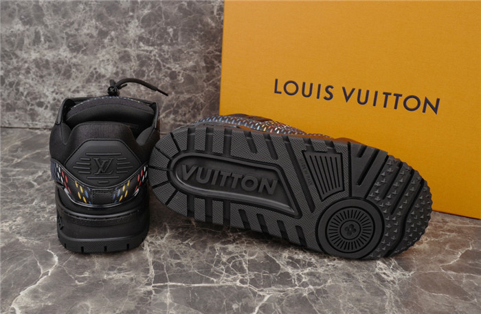 lovt sneaker